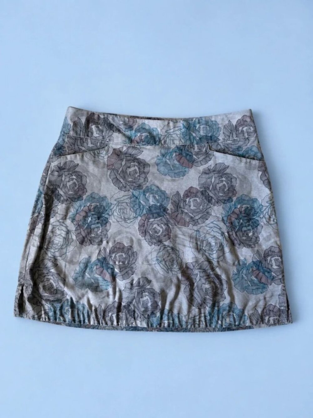 Lady Hagen Women’s Floral Golf Skort Size 10 Gray Blue